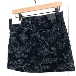 American Eagle  Super Hi-Rise A-Line  Denim Skirt Black/ 8 29W